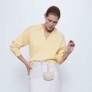 Zara Cream V-Neck Knit Top